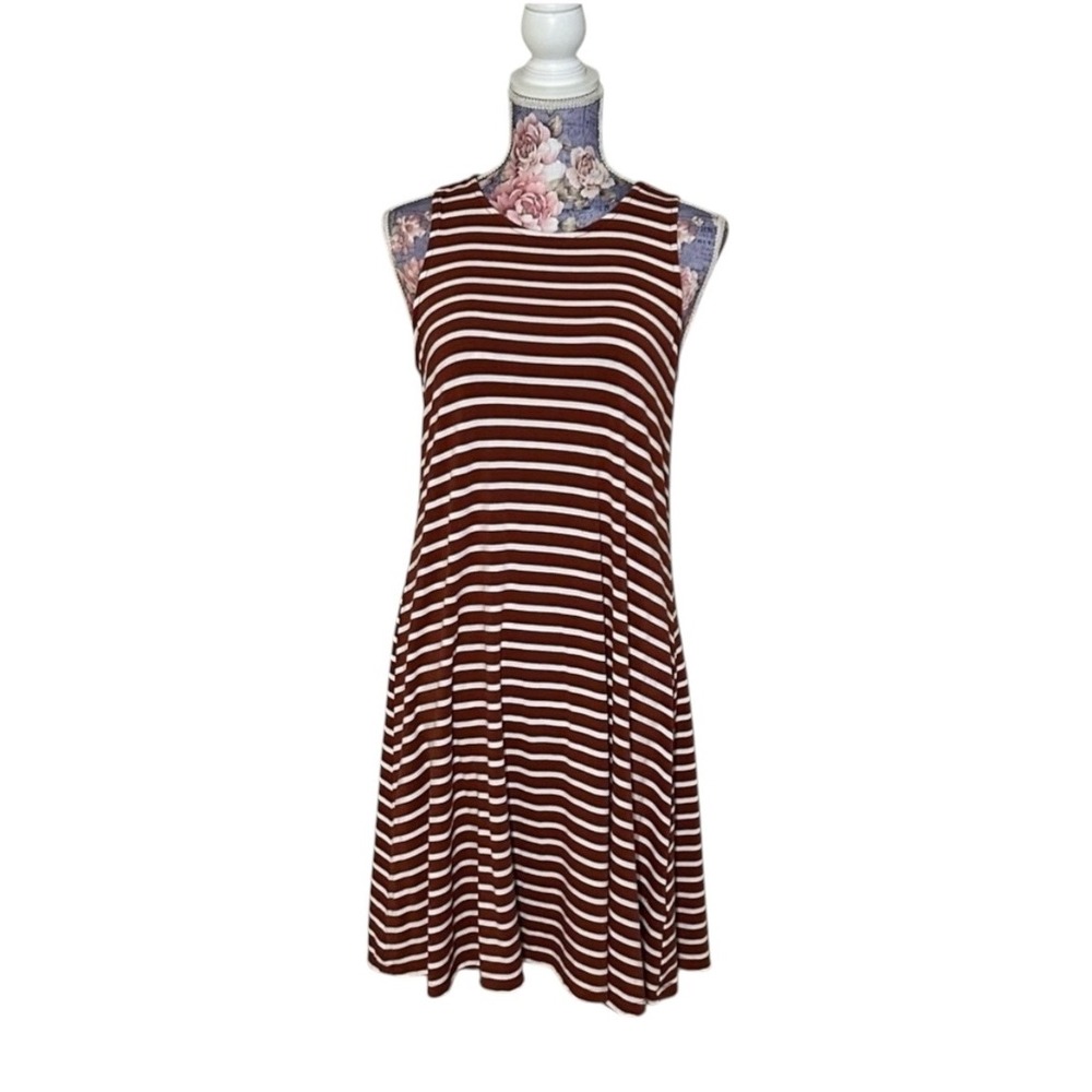 Old Navy Women Medium Rust Brown White Striped Sleeveless Swing Dress Scoop Neck